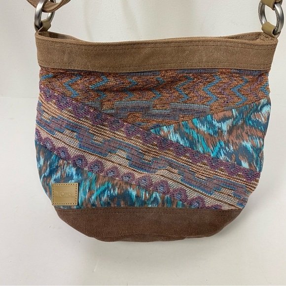Toms canvas bucket round shoulder bag western print crossbody - Picture 2 of 9